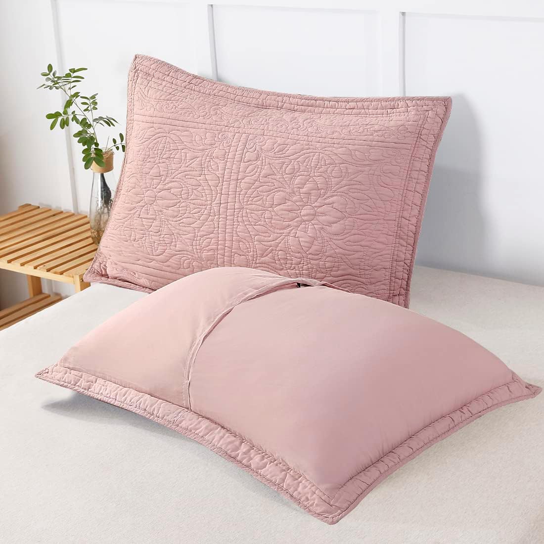 WINLIFE 100% Cotton Quilted Pillow Sham Floral Printed Pillow Cover (Standard, Dusty Pink)