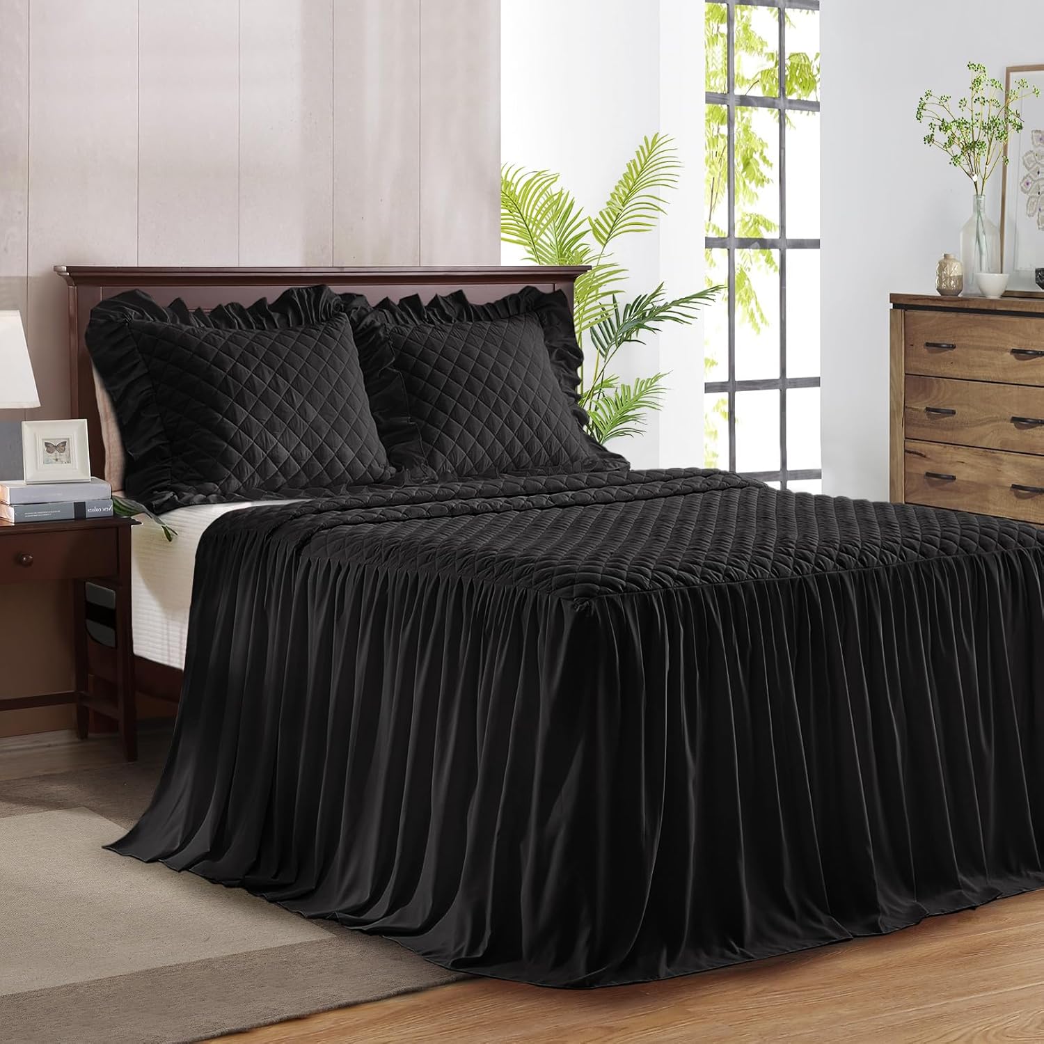 Ruffle Skirt Bedspread Set - 30" Long Drop - Vintage Chic Ruffled Summer Coverlet Bed Spreads Quilt Boho Bedding Farmhouse Style Lightweight Luxurious Rustic 2 Piece Set Twin Size Black