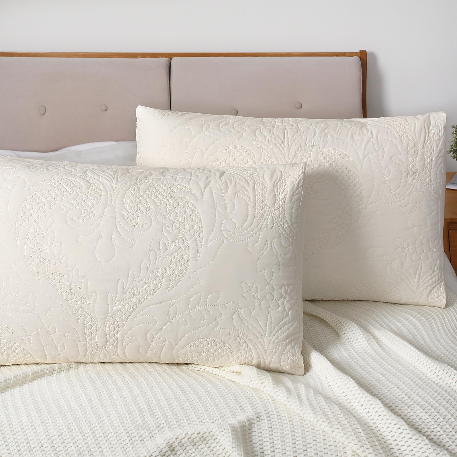 Quilted Pillow Sham Ivory Damask Standard Set of 2 Embroidered Floral Pillowcases Embossed Textured Cotton Vintage Pattern Cream 20×26