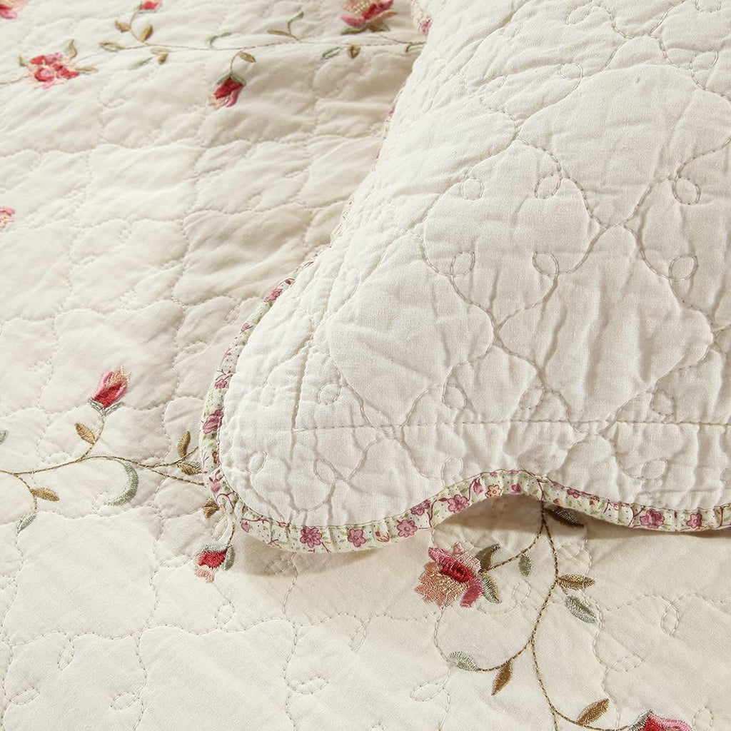 vctops 2-Piece Elegant Floral Embroidered Pillow Shams Queen Size 100% Cotton Quilted Decorative Pillow Shams Set (Cream,20"x28")
