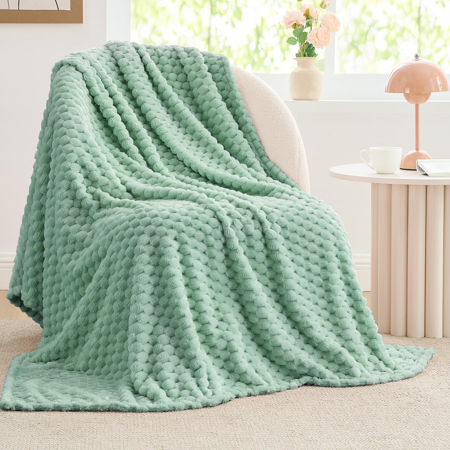 Fleece Decorative Blanket