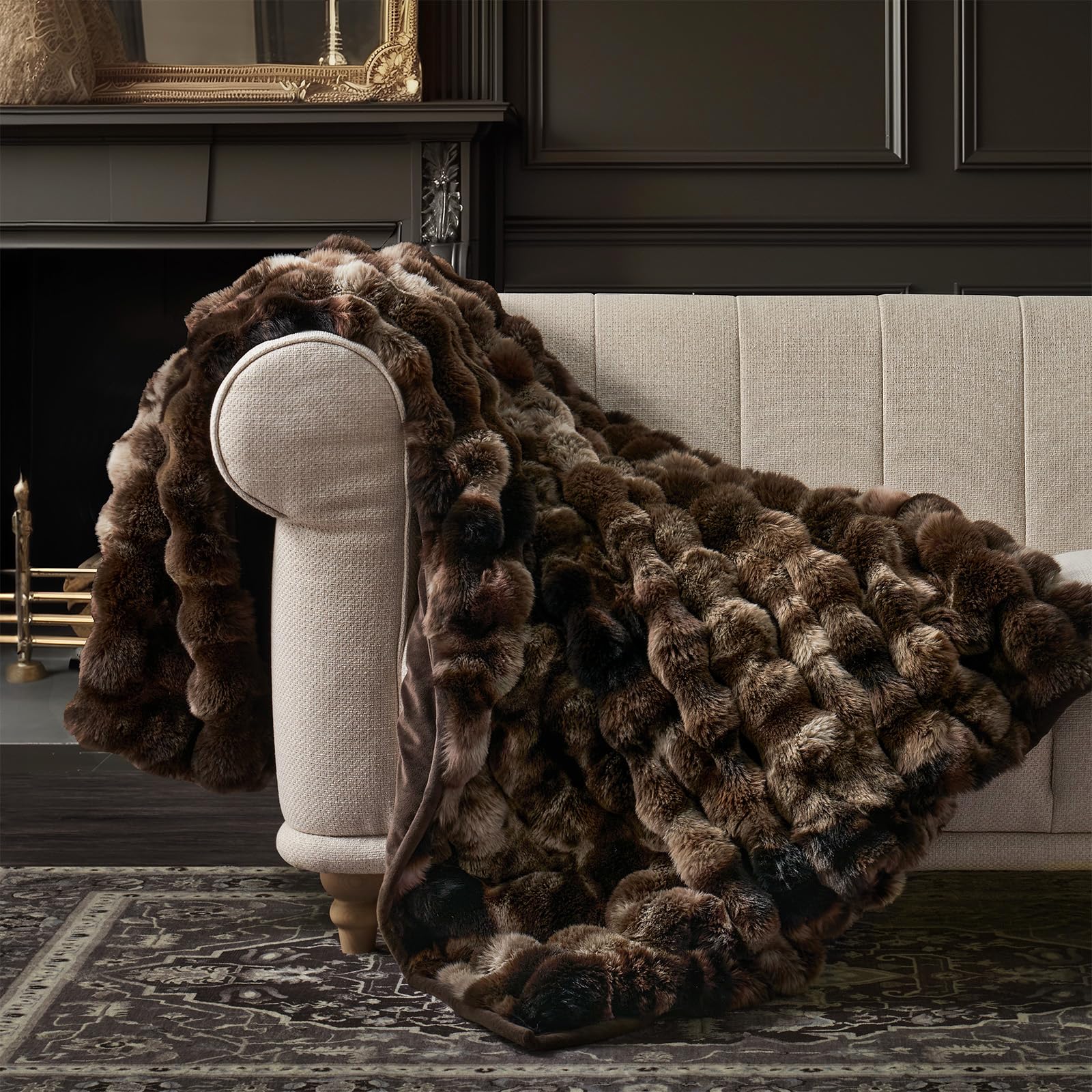 EverGrace Ultra Soft Luxury Fluffy Faux Rabbit Fur Throw Blanket, Thick Warm Bubble Throw for Bed, Cozy Plush Reversible Blankets for Couch, Chair, Sofa, Ivory White, 50x60 Inches