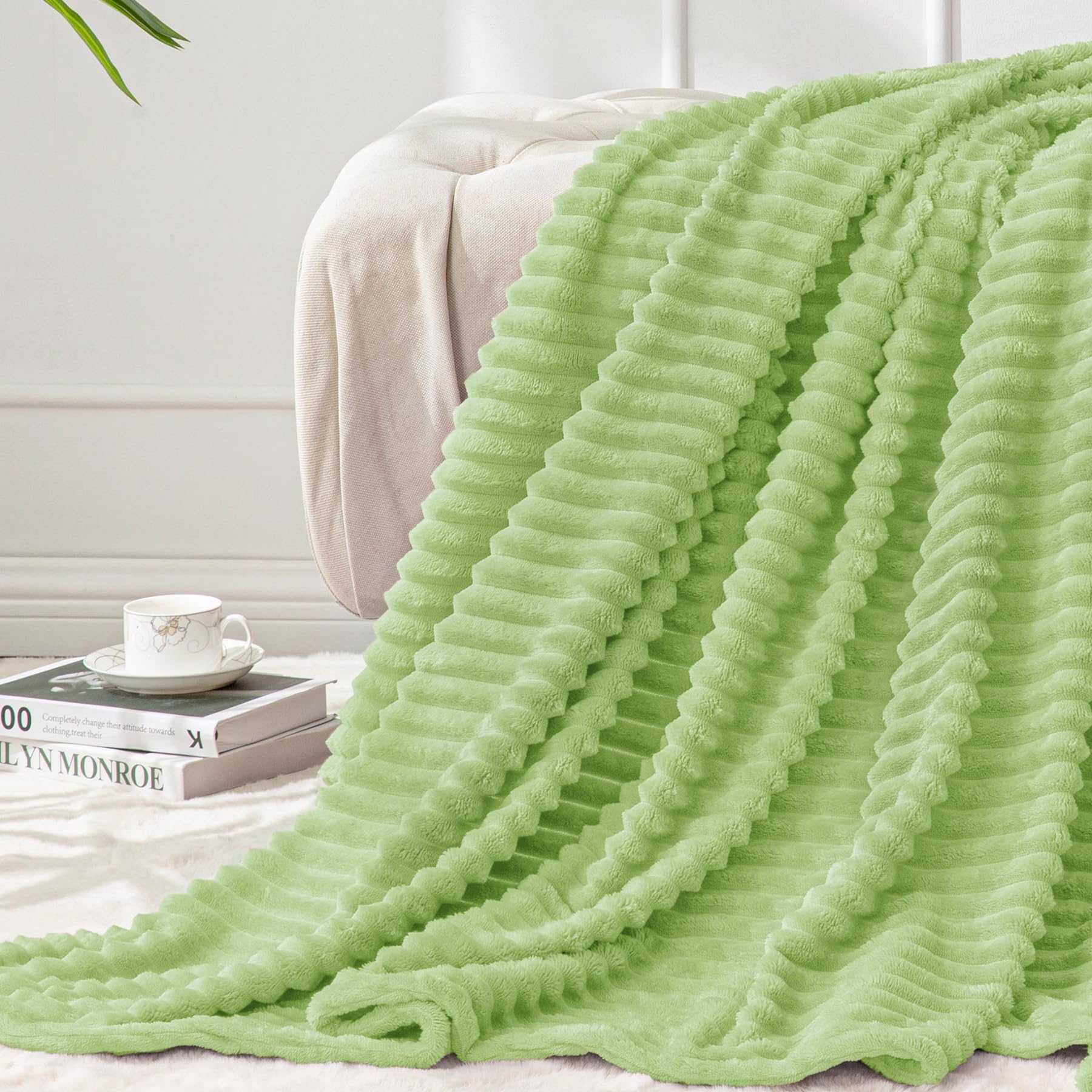 BEDELITE Fleece Throw Blanket for Couch – 3D Ribbed Jacquard Soft and Warm Decorative Fuzzy Blanket – Cozy, Fluffy, Plush Lightweight Pink Throw Blankets for Bed, Sofa, 50x60 inches