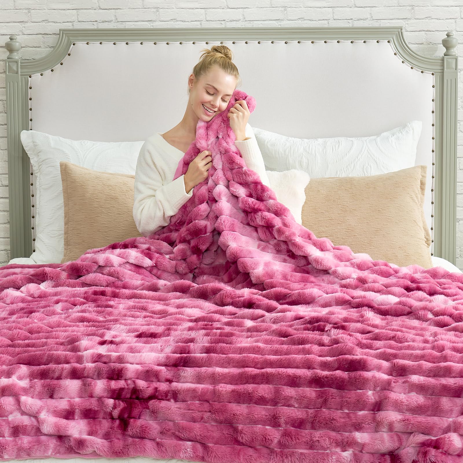 Cozy Bliss Faux Fur Throw Blanket for Couch, Cozy Warm Plush Striped Blanket for Sofa Bedroom Living Room, 50 * 60 Inches Hot Pink