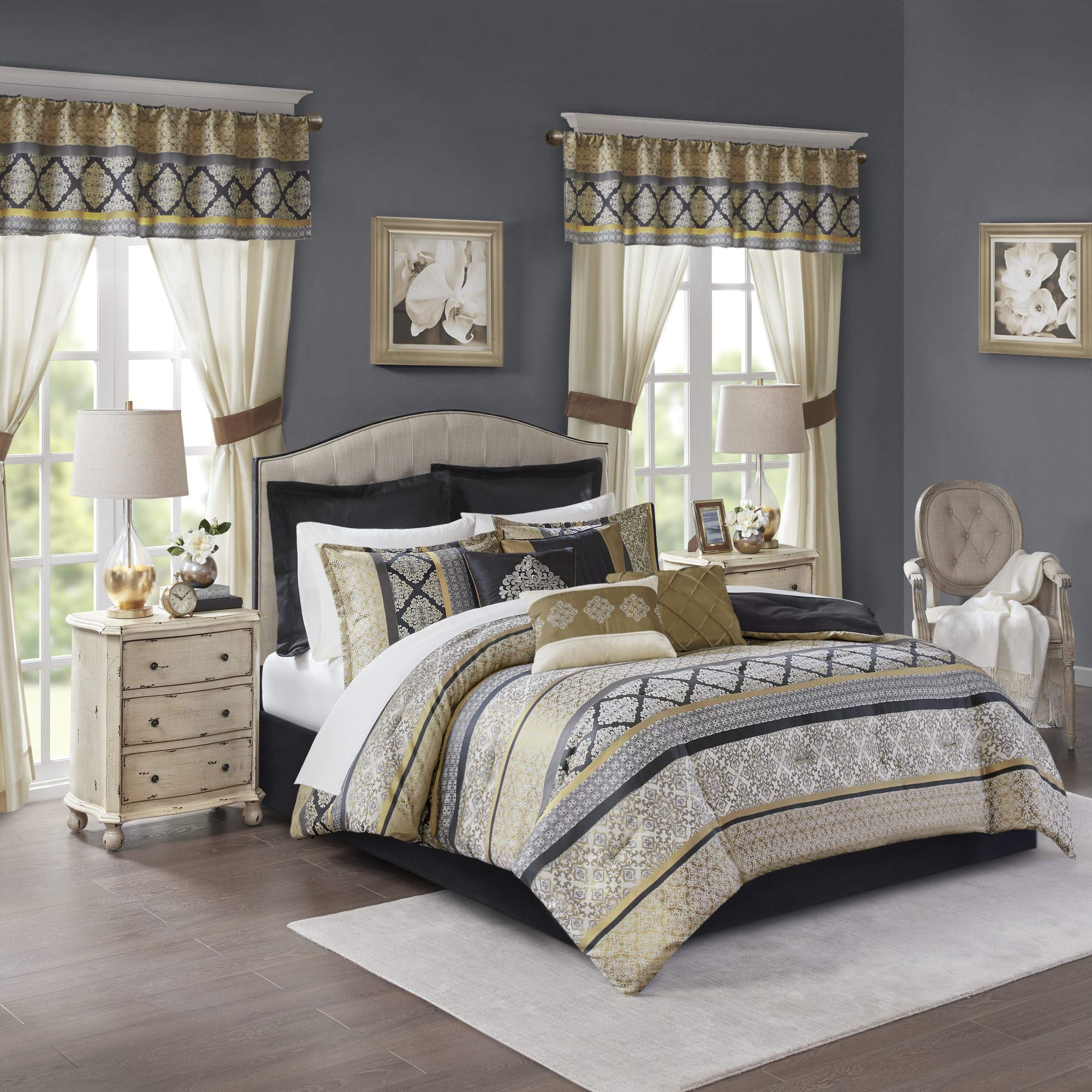 Madison Park Essentials Delaney 24-Piece Room In A Bag Comforter Set-Satin Jacquard All Season Luxury Bedding, Sheets, decorative pillows and Curtains, Valance, King (104 in x 92 in), Medallion Navy