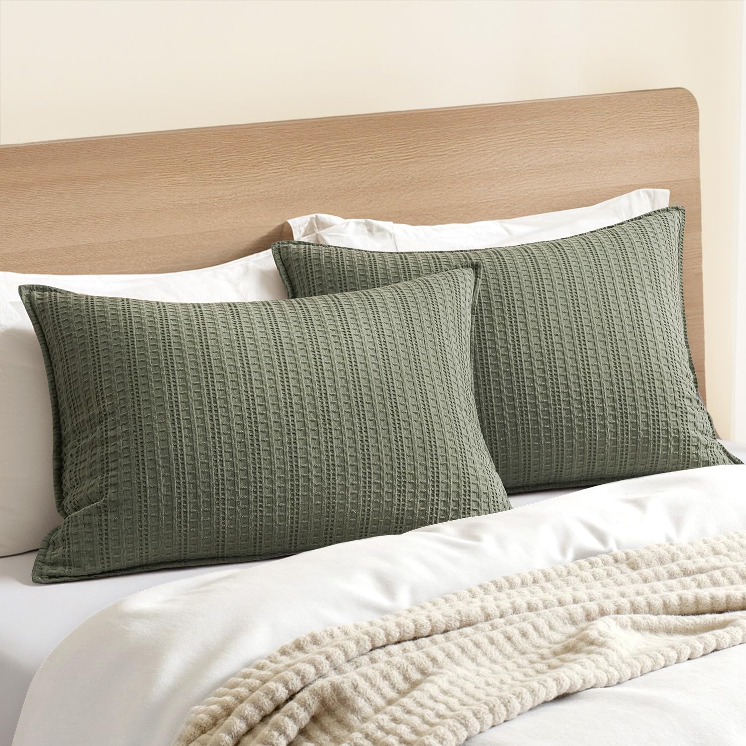 100% Cotton Waffle Pillow Shams Standard Size, 2 Pack 20x26 Decorative Pillow Covers for Bed Couch Sofa, Neutral Weave Cushion Cases Modern Farmhouse Home Decor, Oatmeal