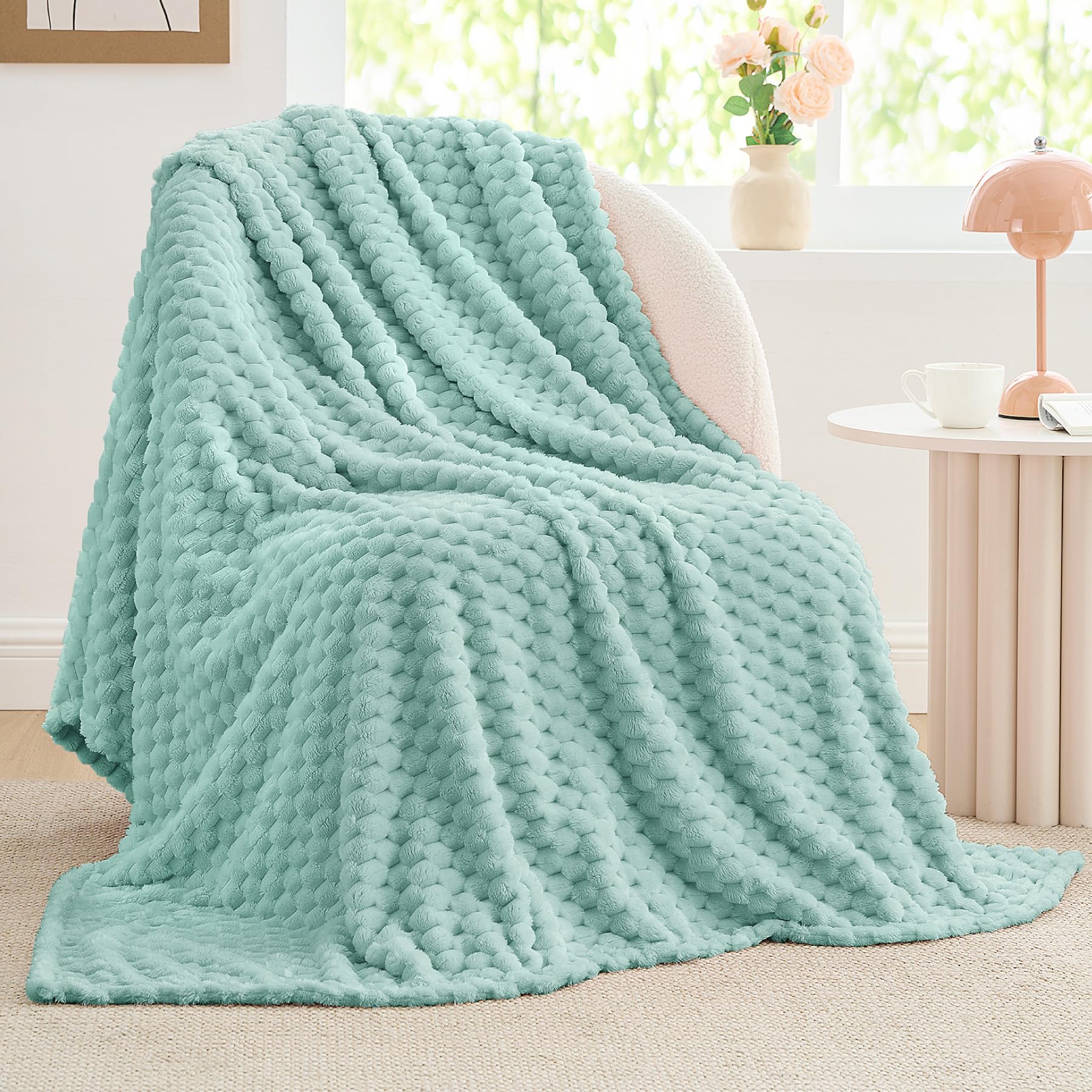 Fleece Decorative Blanket