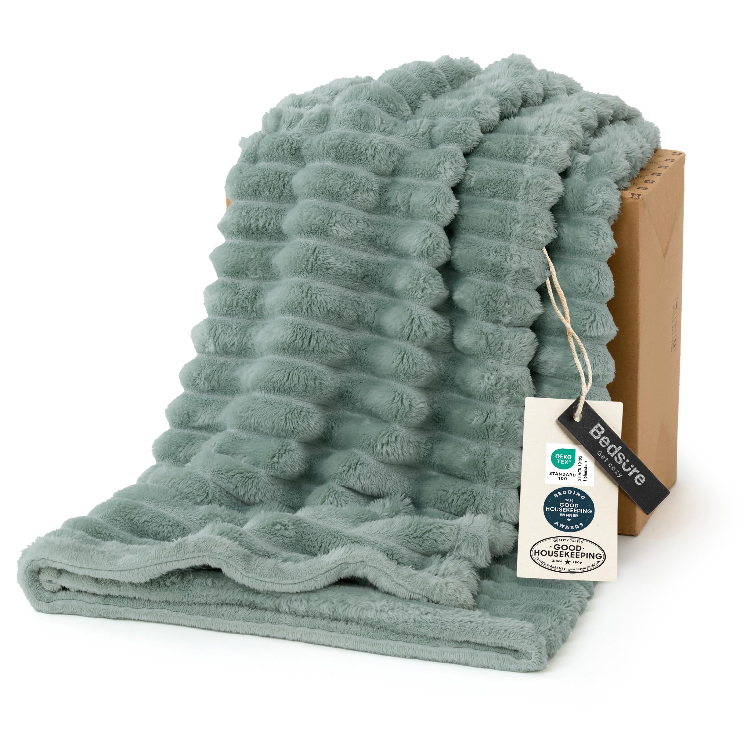 Bedsure GentleSoft King Size Blanket for Bed - Cozy Soft Blankets for Women, Cute Large Bedding Fleece Throws for Girls, Off White, 108x90 Inches
