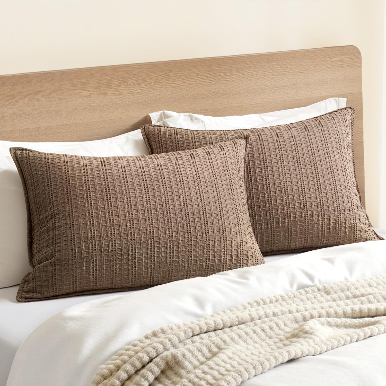 100% Cotton Waffle Pillow Shams Standard Size, 2 Pack 20x26 Decorative Pillow Covers for Bed Couch Sofa, Neutral Weave Cushion Cases Modern Farmhouse Home Decor, Oatmeal