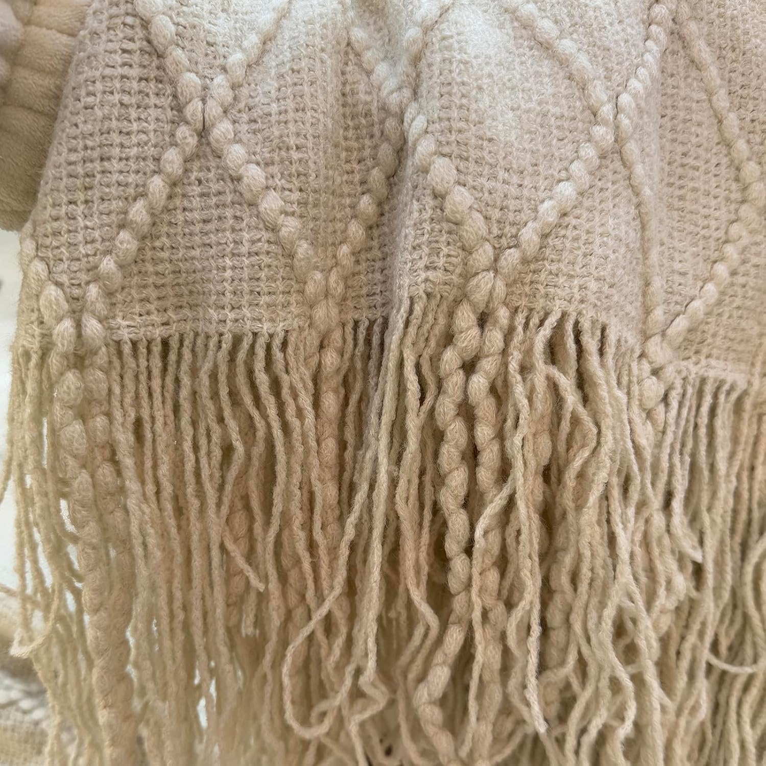 Geometry Bed Runners for King & Queen Size Bed Solid Beige Bed Scarf with Tassel Boho Knit Bed Runner Scarves Decorative for Bedroom Home Hotel (102 x 24 Inches, 1 Piece)