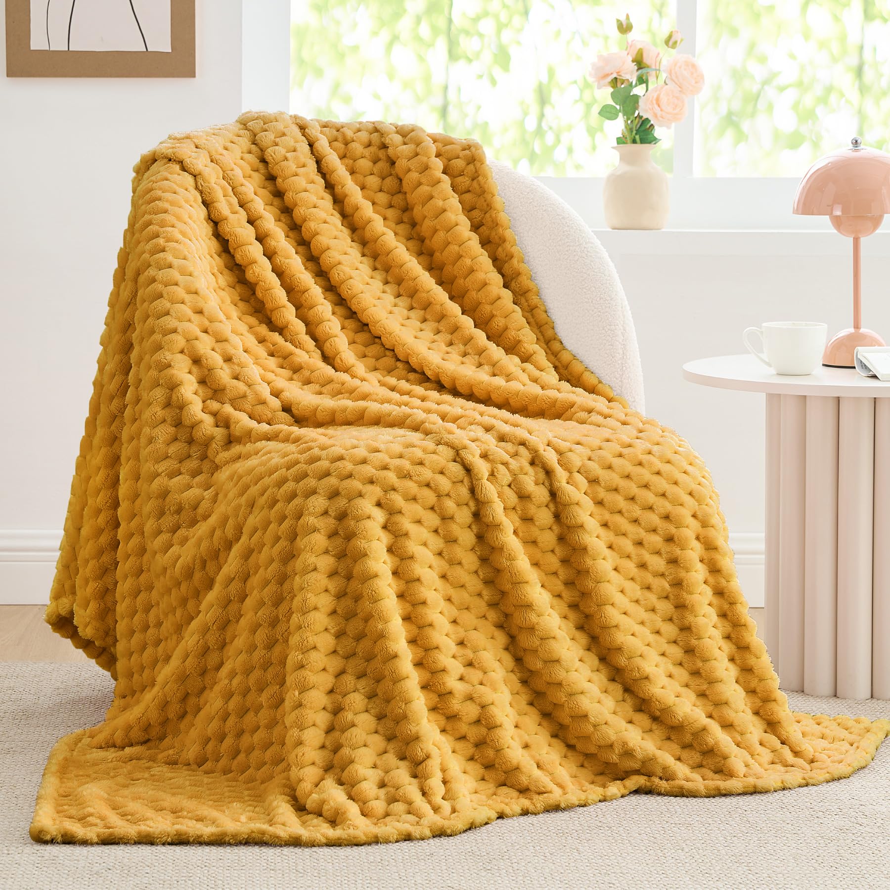 Fleece Decorative Blanket