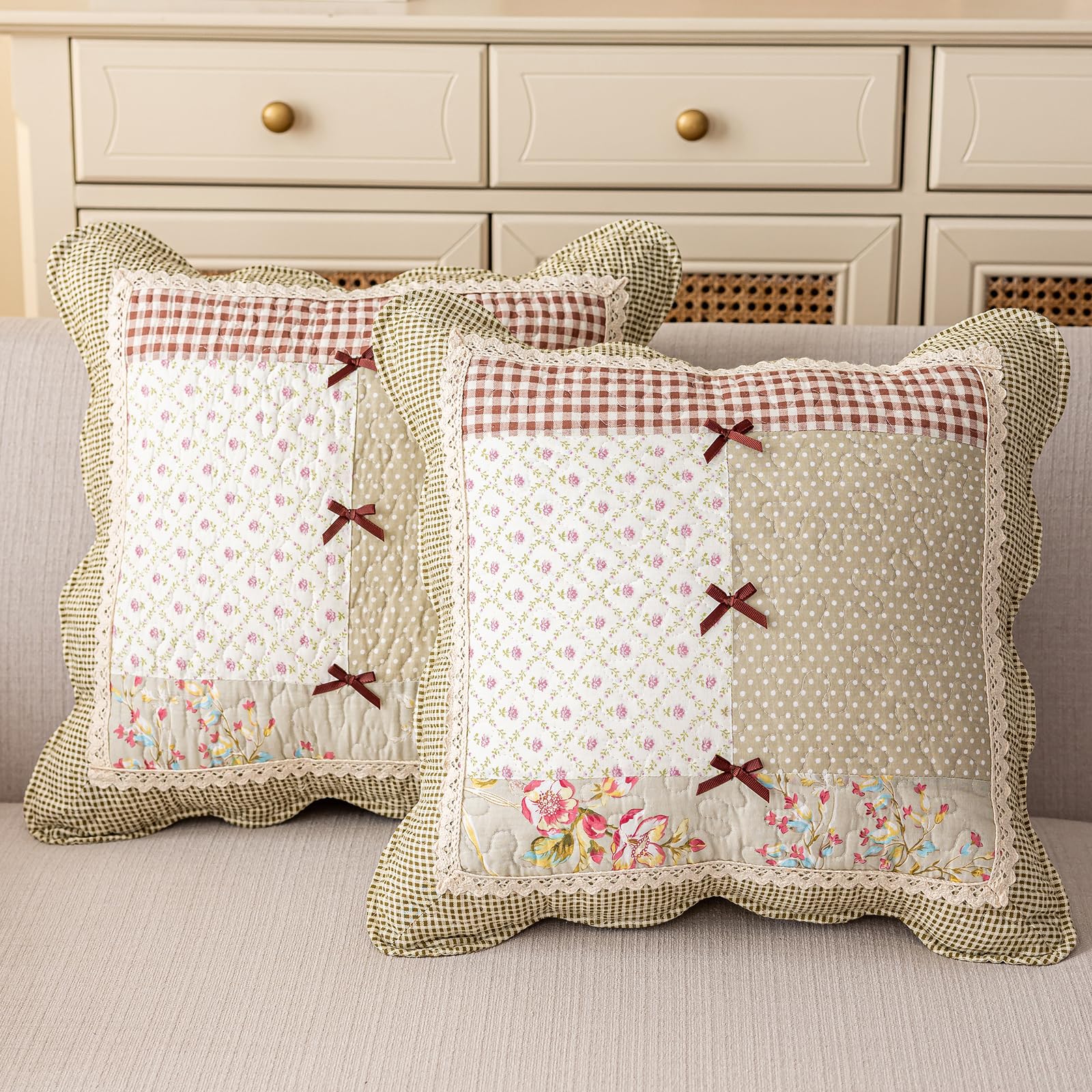 vctops Set of 2 Quilted 100% Cotton Boho Throw Pillow Covers 18" x 18" Farmhouse Country Floral Patchwork Decorative Cushion Cover, Patchwork Flower M