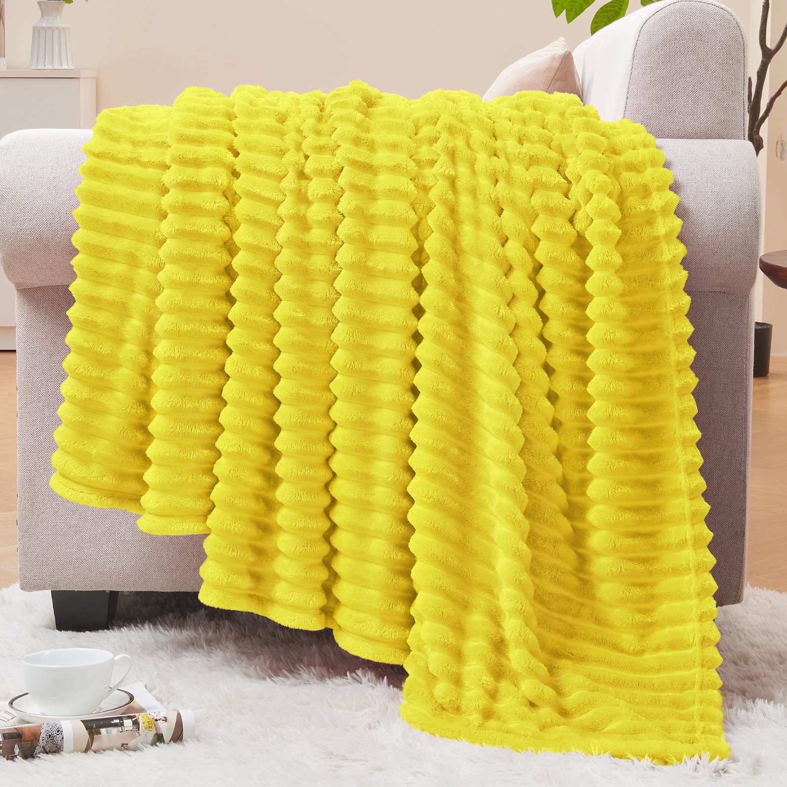 BEDELITE Fleece Throw Blanket for Couch – 3D Ribbed Jacquard Soft and Warm Decorative Fuzzy Blanket – Cozy, Fluffy, Plush Lightweight Pink Throw Blankets for Bed, Sofa, 50x60 inches