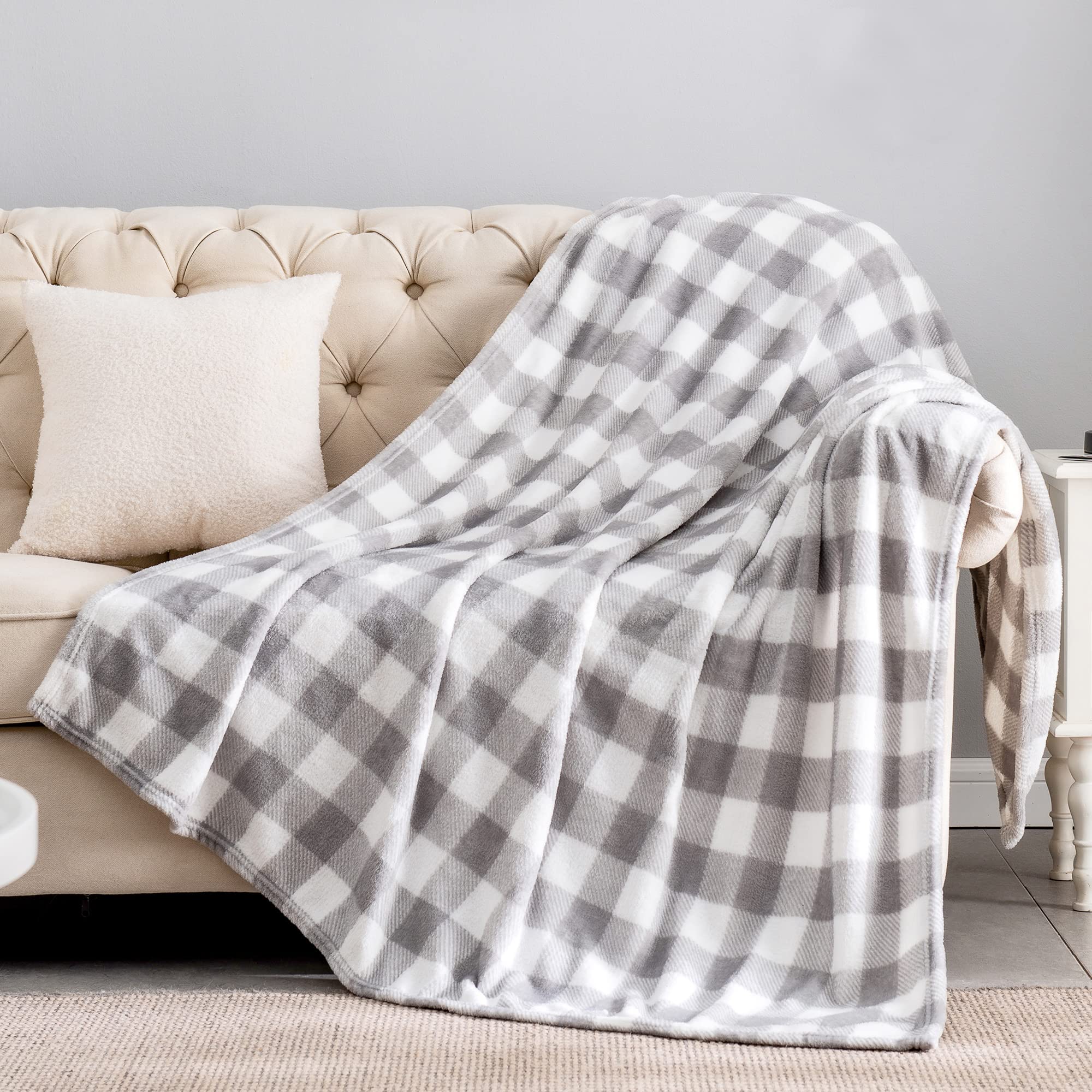 BEDELITE Plaid Fleece Throw Blanket for Couch, Black & White Checkered Flannel Blanket, Cozy & Soft Buffalo Plaid Decor Blanket for Women, Men, 50"x60"