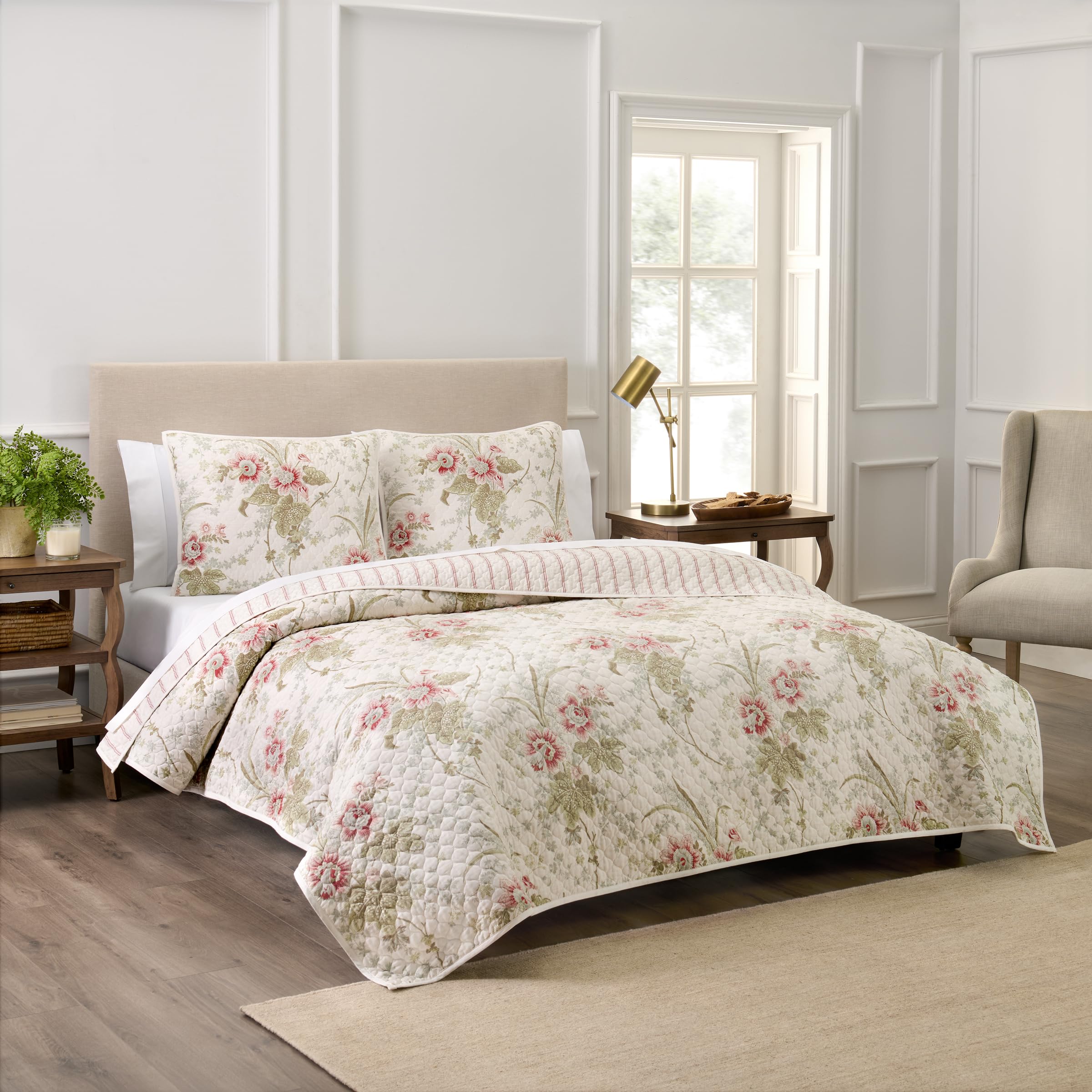 Waverly Charleston Chirp 4 Piece Quilt Set - 100% Cotton Light Weight Bedding with Bed Skirt & 2 Pillow Shams - Full/Queen Papaya