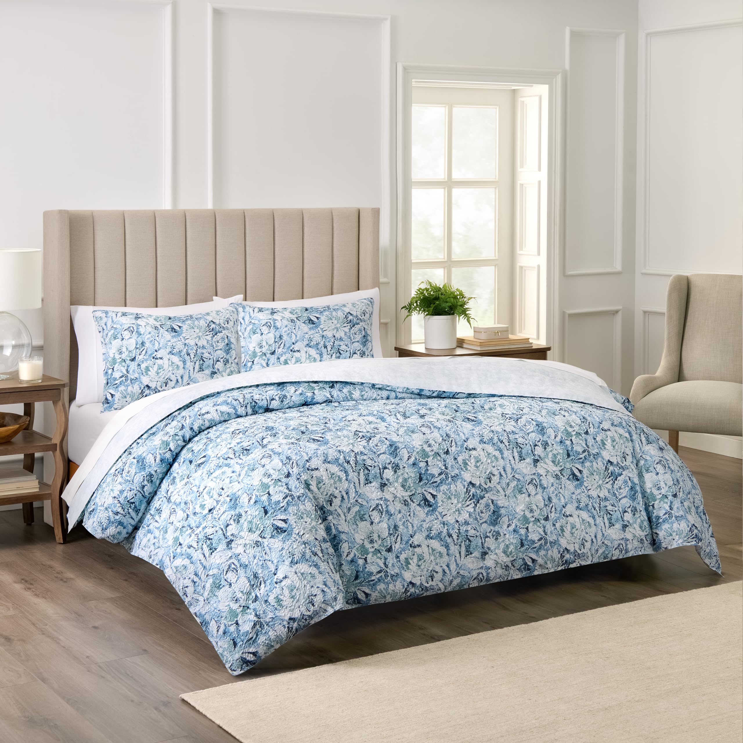 Waverly Charleston Chirp 4 Piece Quilt Set - 100% Cotton Light Weight Bedding with Bed Skirt & 2 Pillow Shams - Full/Queen Papaya