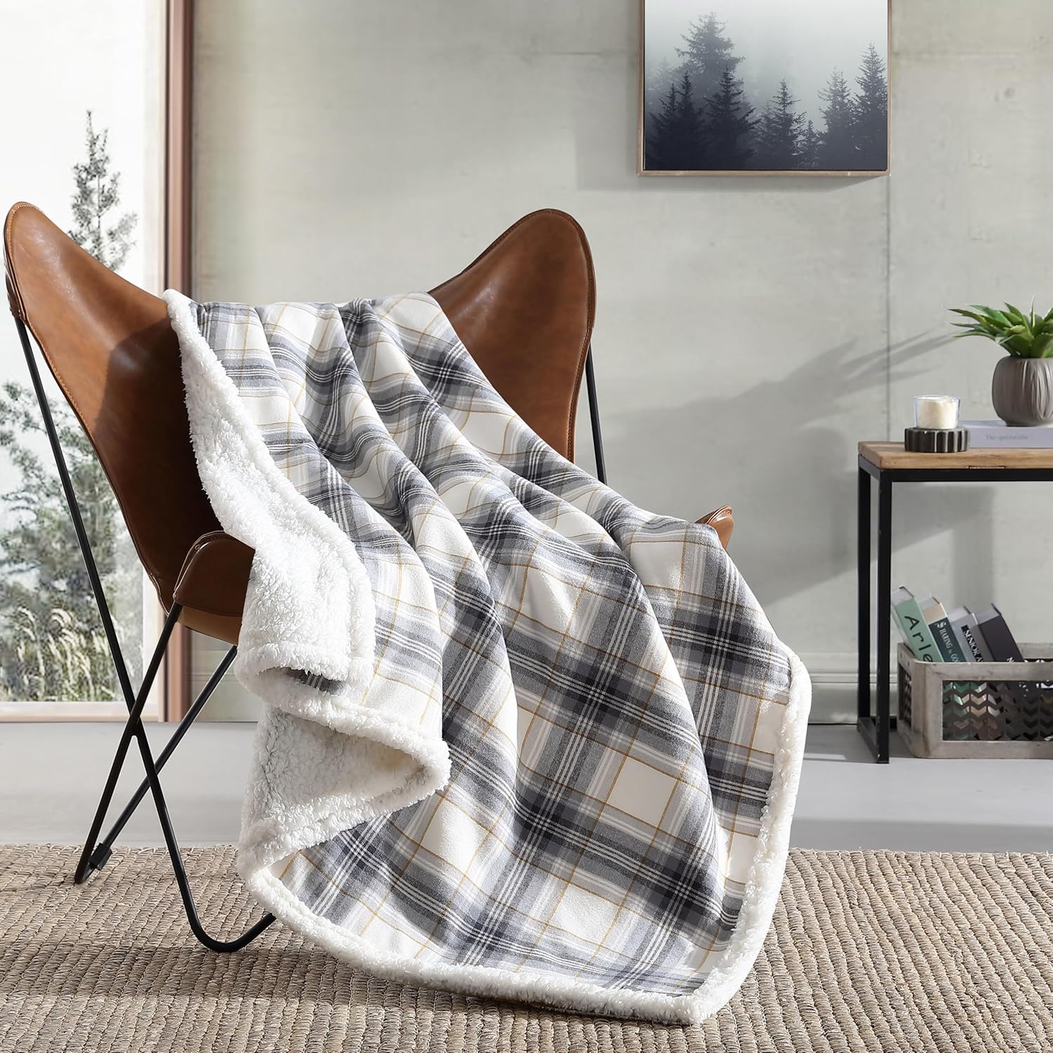 Eddie Bauer - Throw Blanket, Brushed Fleece & Plush Sherpa Soft Bedding, Throw Blanket for Couch & Bed (Edgewood Plaid Grey, 50" x 60")