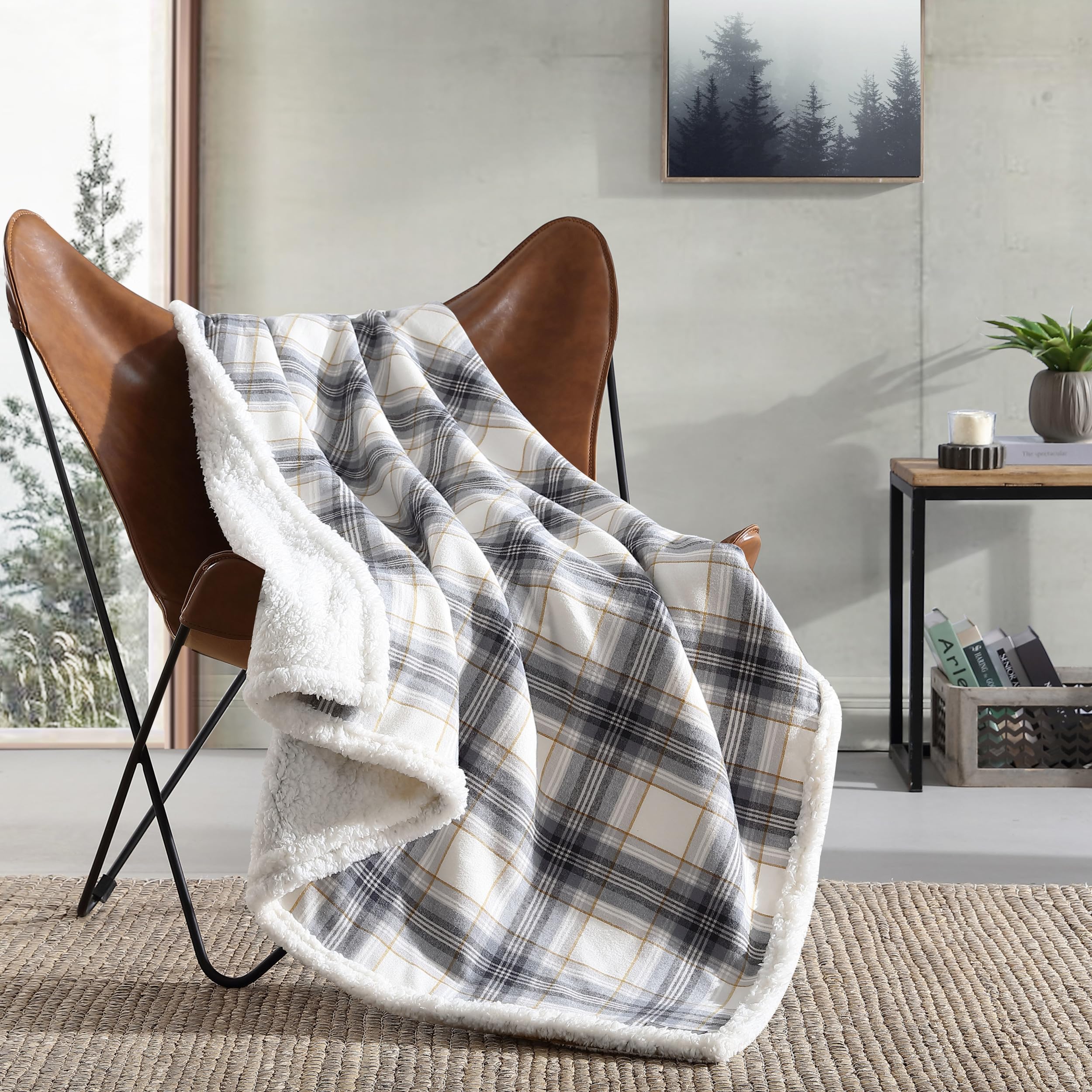 Eddie Bauer - Throw Blanket, Brushed Fleece & Plush Sherpa Soft Bedding, Throw Blanket for Couch & Bed (Edgewood Plaid Grey, 50" x 60")