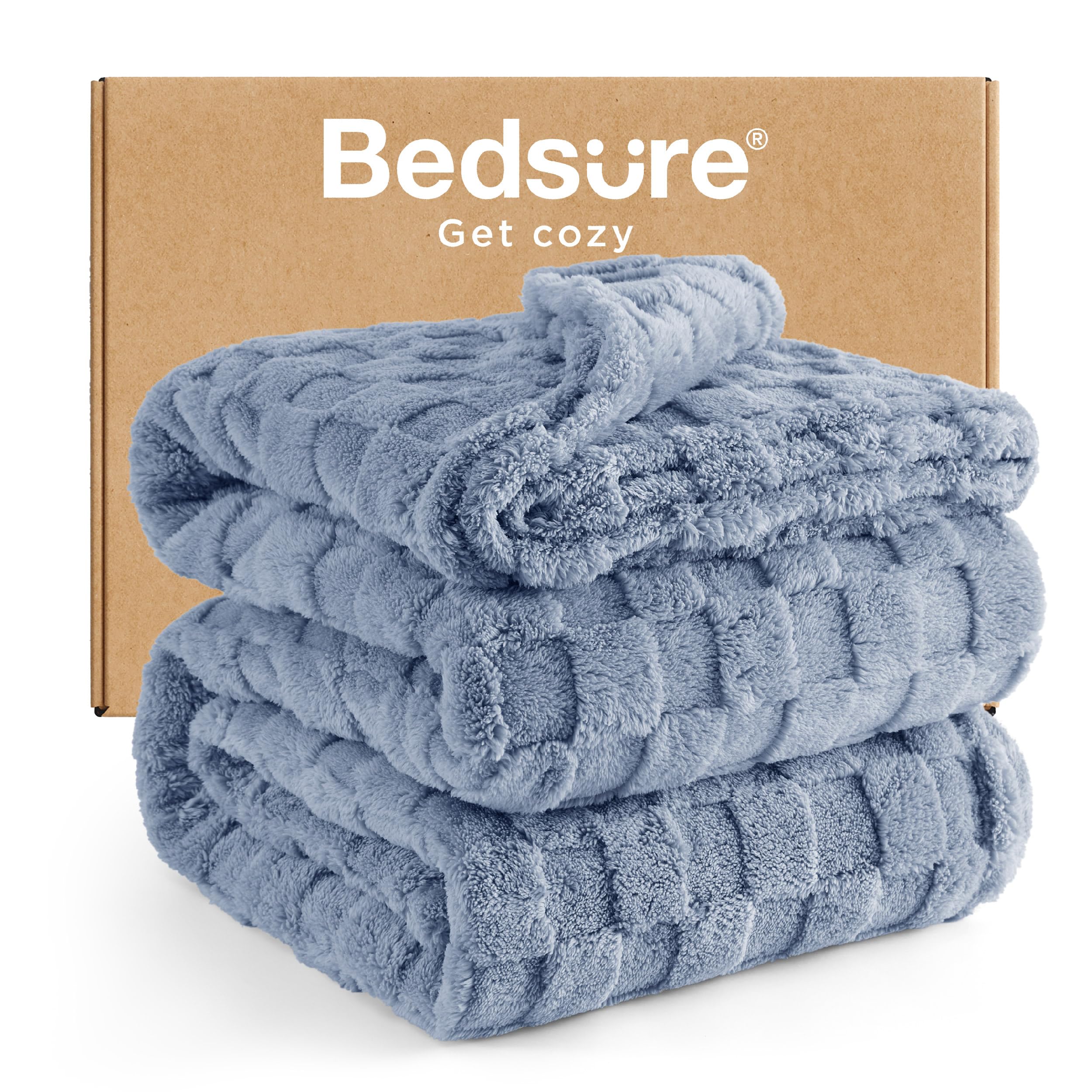Bedsure GentleSoft Sage Green Throw Blanket for Couch - Checkered Cute Fleece Blankets, Soft Cozy Summer Throw for Bedroom Home Decor Gifts for Mom Girls, Green, 50x60 Inches
