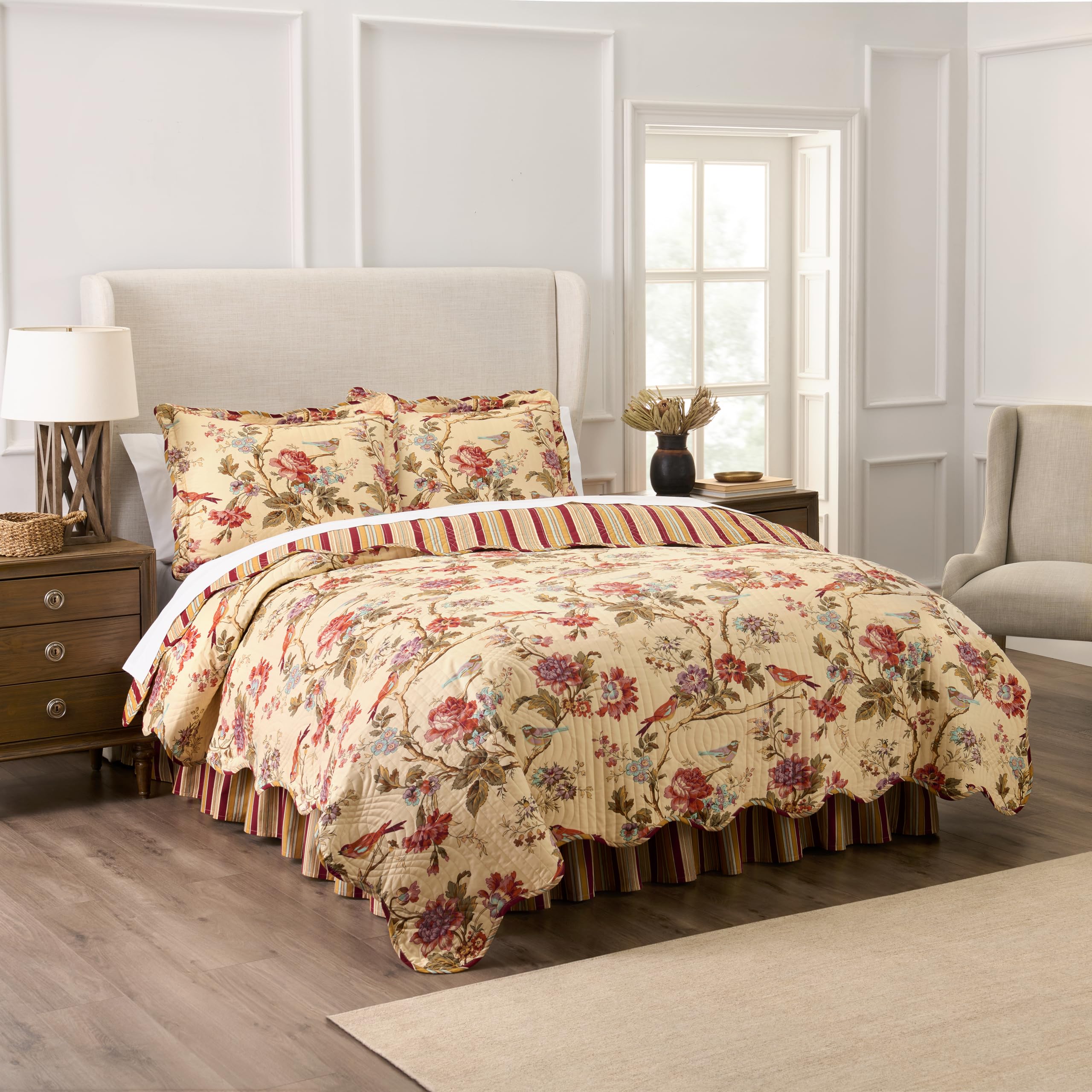 Waverly Charleston Chirp 4 Piece Quilt Set - 100% Cotton Light Weight Bedding with Bed Skirt & 2 Pillow Shams - Full/Queen Papaya