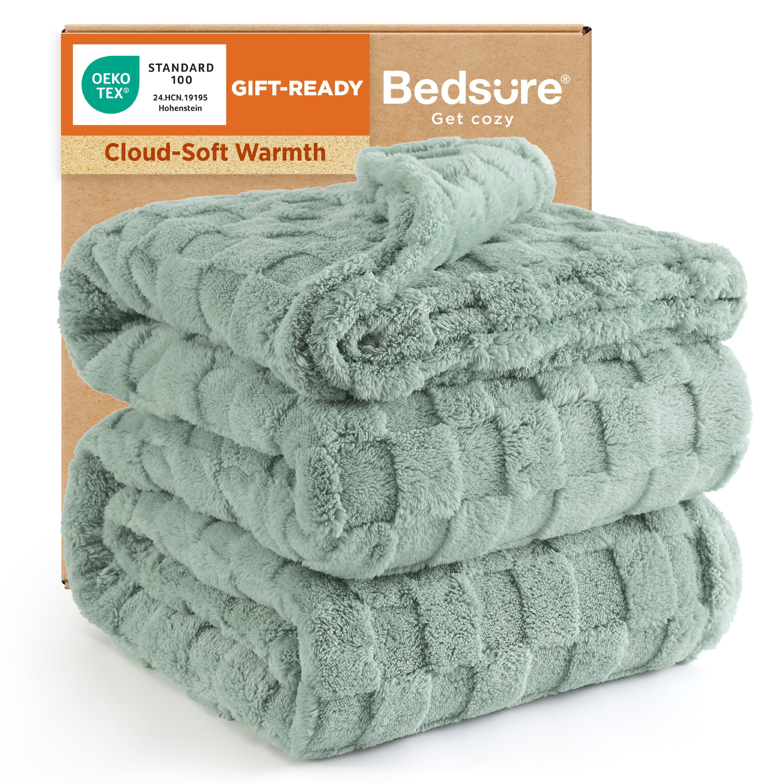 Bedsure GentleSoft Sage Green Throw Blanket for Couch - Checkered Cute Fleece Blankets, Soft Cozy Summer Throw for Bedroom Home Decor Gifts for Mom Girls, Green, 50x60 Inches