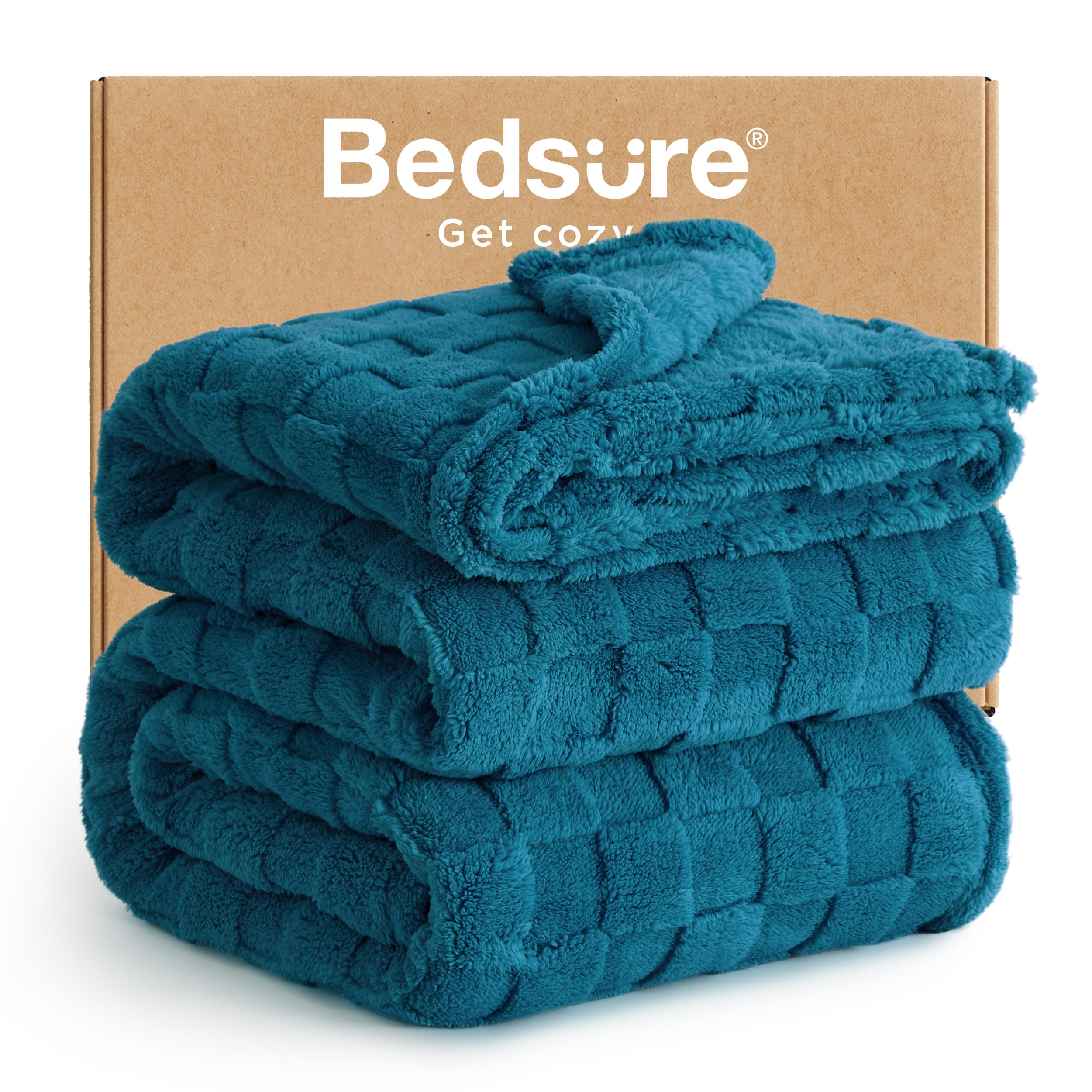 Bedsure GentleSoft Sage Green Throw Blanket for Couch - Checkered Cute Fleece Blankets, Soft Cozy Summer Throw for Bedroom Home Decor Gifts for Mom Girls, Green, 50x60 Inches