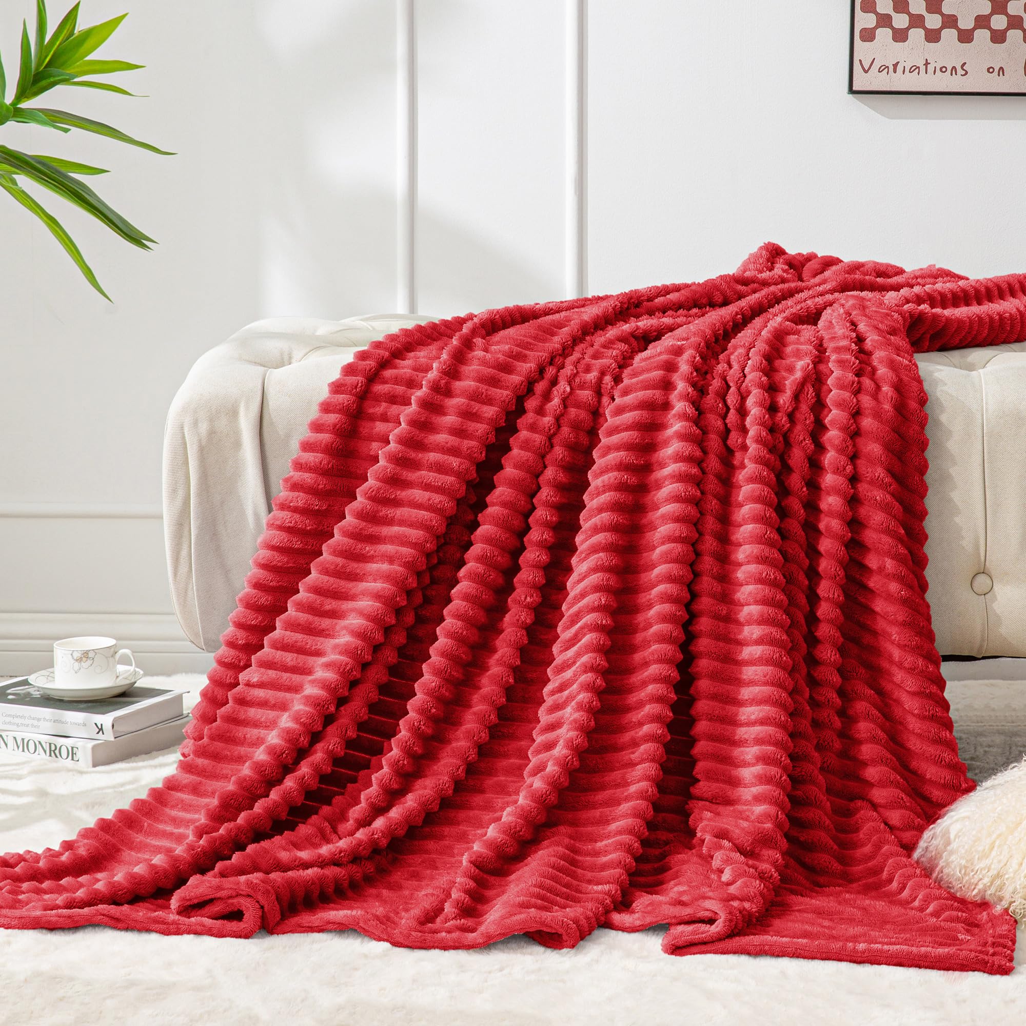 BEDELITE Fleece Throw Blanket for Couch – 3D Ribbed Jacquard Soft and Warm Decorative Fuzzy Blanket – Cozy, Fluffy, Plush Lightweight Pink Throw Blankets for Bed, Sofa, 50x60 inches