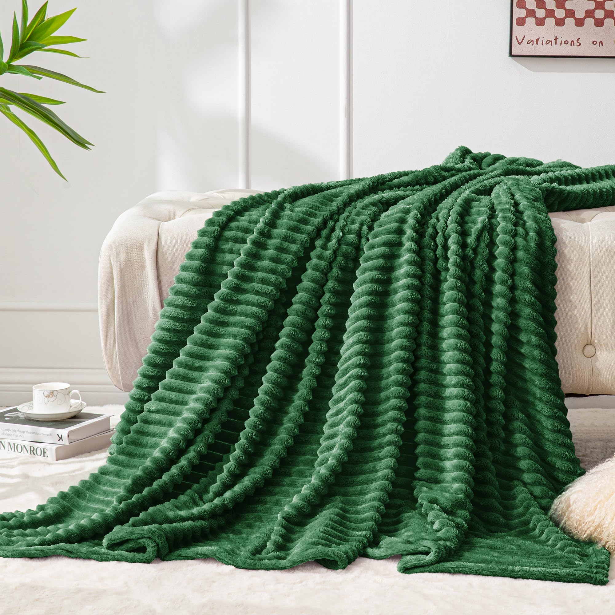 BEDELITE Fleece Throw Blanket for Couch – 3D Ribbed Jacquard Soft and Warm Decorative Fuzzy Blanket – Cozy, Fluffy, Plush Lightweight Pink Throw Blankets for Bed, Sofa, 50x60 inches
