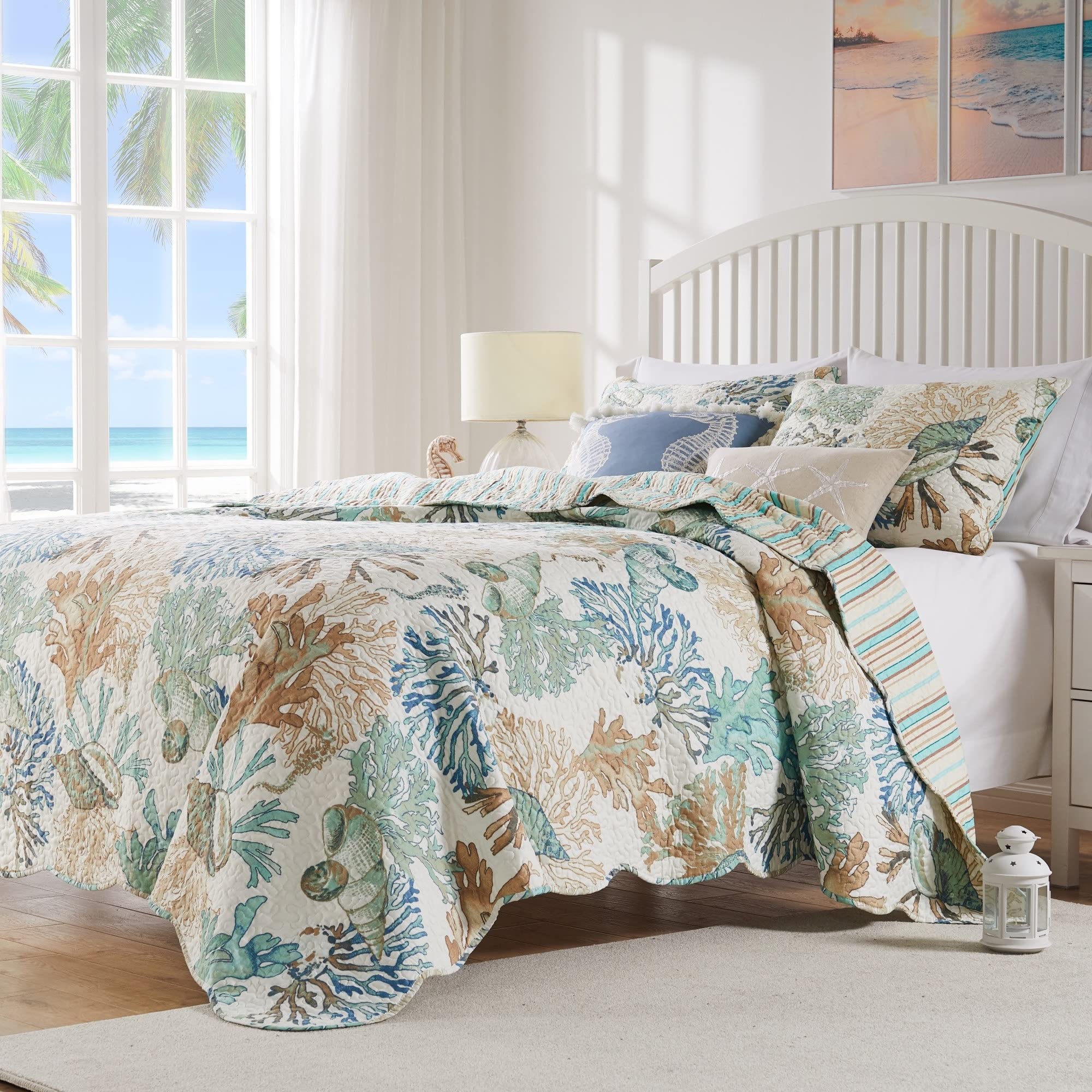 Greenland Home Atlantis Coastal Sea Coral Oversized Reversible Quilt Set, 3-Piece Full/Queen, Jade